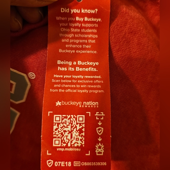 NWT The Ohio State University Buckeyes hoodie. Size:M 38/40. - Picture 7 of 8